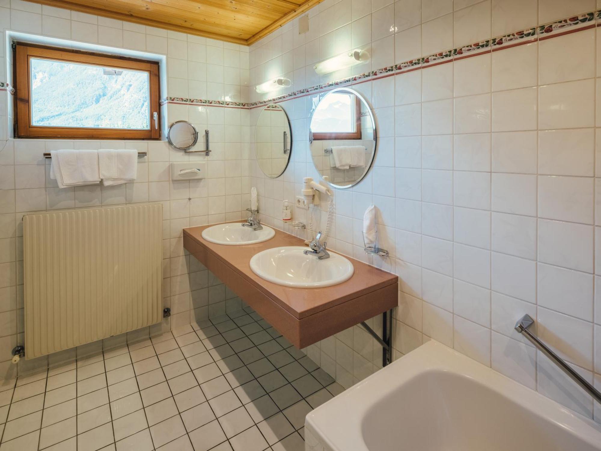 Huber Hotel Tramserhof Landeck Exteriér fotografie
