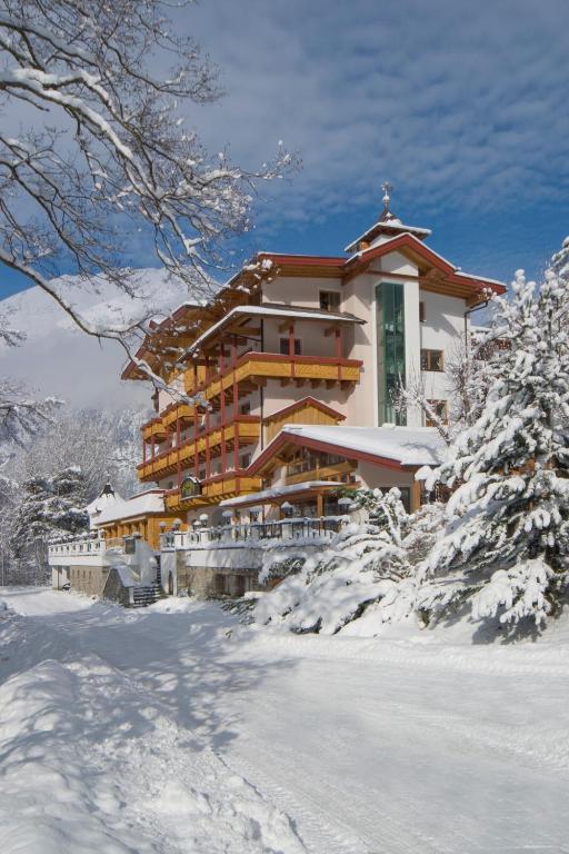 Huber Hotel Tramserhof Landeck Exteriér fotografie