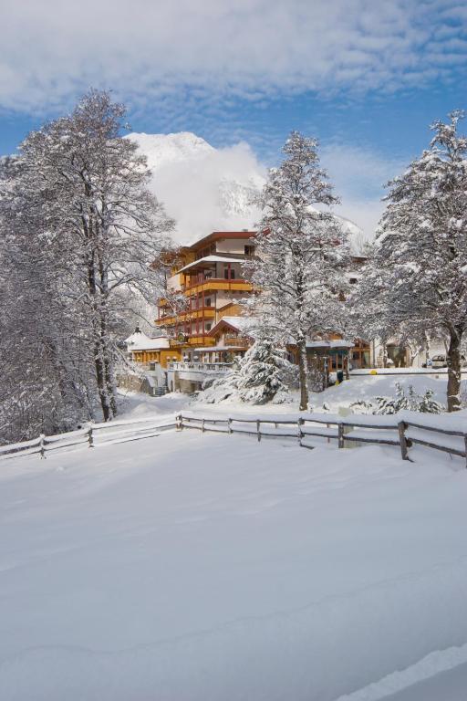 Huber Hotel Tramserhof Landeck Exteriér fotografie